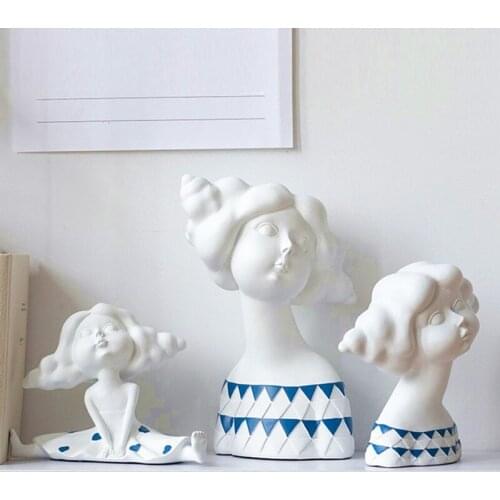 Nordic Creative Doll girl Statue Little Girl Image Art Sculpture Decoration Resin Figurine Childrens Room Home Decor