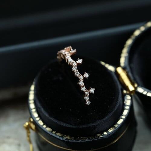 Cute Female White Zircon Stone Ring Classic Rose Gold Color Wedding Rings For Women Luxury Crystal Crown Engagement Ring