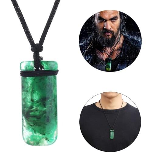 1pcs Aquaman Resin Necklace Pendant Cosplay Costume Props Jewelry Necklace Halloween Cosplay Props