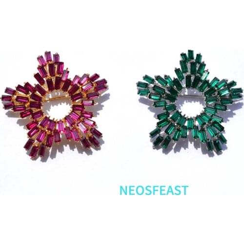 Crystal Brooches for Women Rhinestone Snowflake Pin Multi Color Ladies Party Gifts Dress Garments Accessories Classic Jewelry