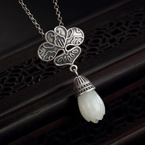 2018 Time-limited Accented New S925 Pure Inlaid Natural Hetian Magnolia Flower Peony Pendant Ms Collarbone Chain