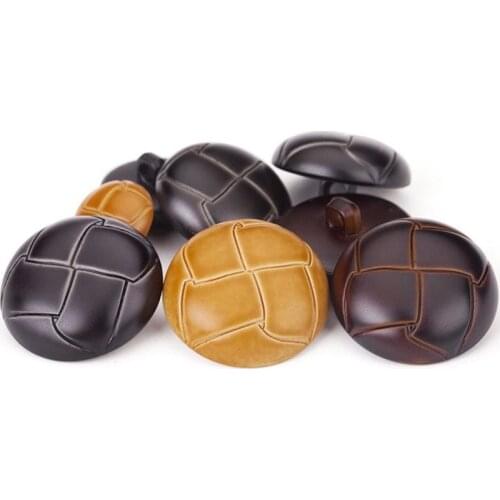 10 PCS Football Pattern Buttons Imitation Leather Style Plastic Shank Craft DIYS Sewing Vintage Men fashion Needlework Scrapbook