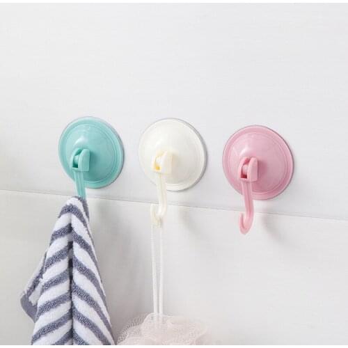 Strong suction cup hooks are waterproof and suitable for kitchen and bathroom disassembly without any trace 3pcs