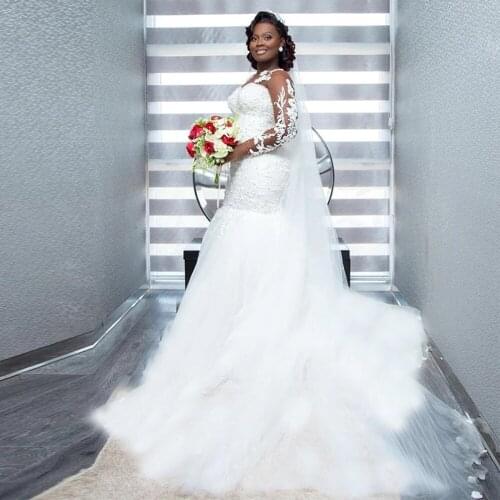 Luxurious Jewel Neck Nude Tulle Long Sleeves Fish Bridal Gown Lace Appliques Formal Party Mermaid Wedding Dress Custom Made W557