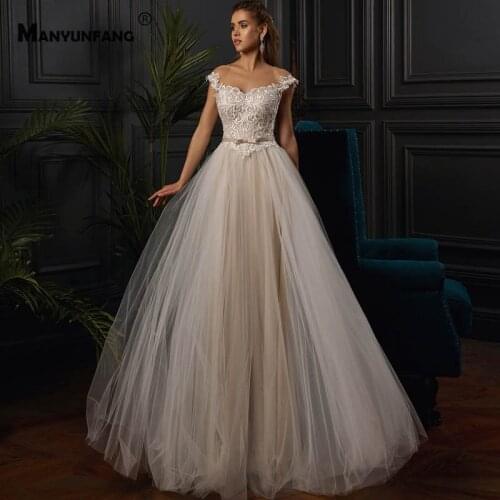 2021 New Arrival O-Neck Cap Sleeve Sweep Train Bridal Gown Elegant Lace Up Back Embroidery Appliques Tulle A-Line Wedding Dress