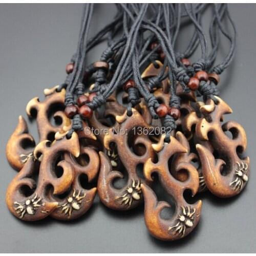 Hot Wholesale lot 12 pcs Tribal Yak Bone Powder Spider Maori Fish Hook Pendant Necklace Amulet MN246