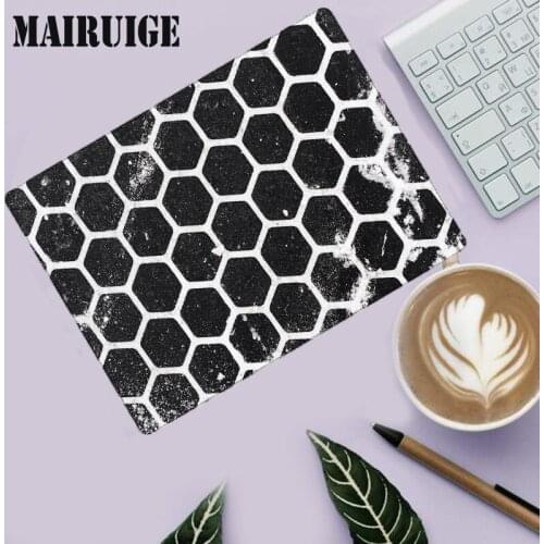 Mairuige Symmetry Rule Pattern Small Mouse Pad Office Home PC Laptop Gaming Accessories Wrist Rest Desk Mat Small Size Mousepad