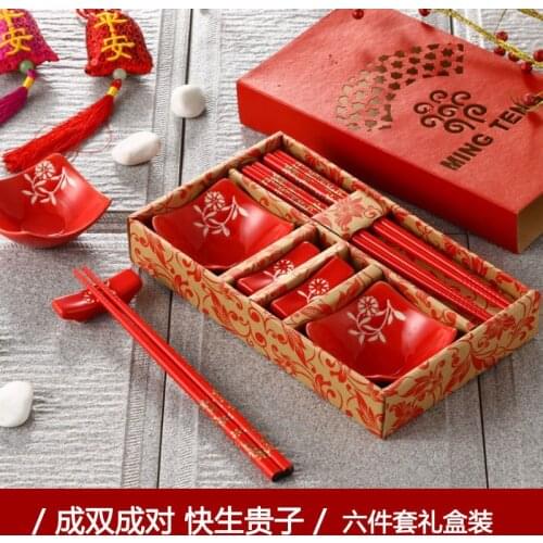 Chinese tradition family solid wood happiness couple chopsticks plate dish six sets ceramic red wedding tableware set gift box
