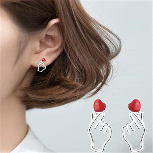 QIAMNI Trendy Korean Trendy Finger Heart Earring for Women Love Hand Gesture Stud Earring Valentines Day Gift Pendientes Bijoux
