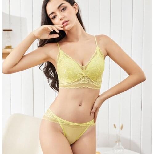 Sexy Mousse Bra And Panties Sets Women Lingerie Underwear Lace Wireless Floral Comfortable See Through Briefs Thin Padded