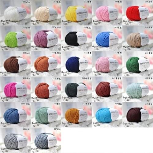 10balls×50g/ball 100% merino wool in the thick snow princess merino coat lines to line the baby hat scarf wholesale from factory