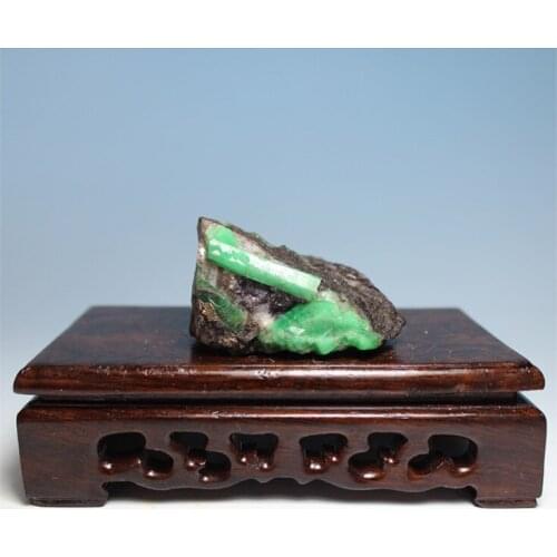 Ultra-fine mineral crystals emerald green natural rough stones mark LuoShi collectibles ore samples without optimization