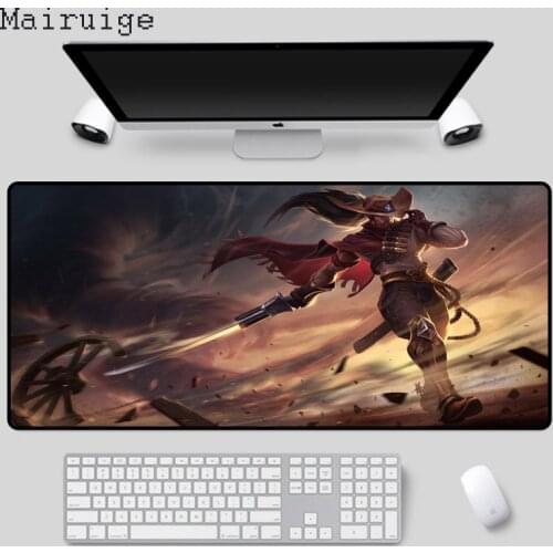 Mairuige Hot-selling game character mouse pad, essential non-slip desk pad for e-sports, interesting large size keyboard pad