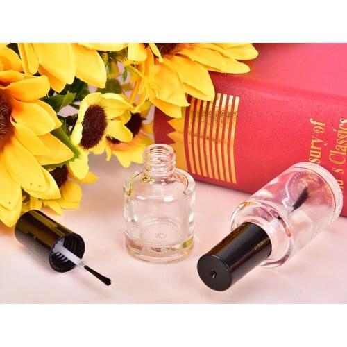 1Pcs 5/10/15ml Empty Glass Nail Polish Bottle With Brush Nail Oil Glass Bottle Package includes 1pc nail polish bottle