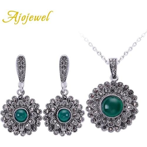Ajojewel Womens Black CZ Resin Stone Sunflower Shape Fashion Jewelry Sets Vintage Necklace Earrings Rhinestone Sets Brand