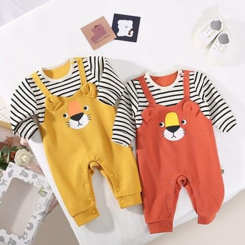 Newborn autumn new baby boys jumpsuit striped childrens clothing Korean baby romper