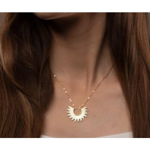 Simple Sun Necklaces For Women Dainty Jewelry Stainless Steel Rose Gold Sunrise Sunburst Pendants Necklaces Best Friend Gifts