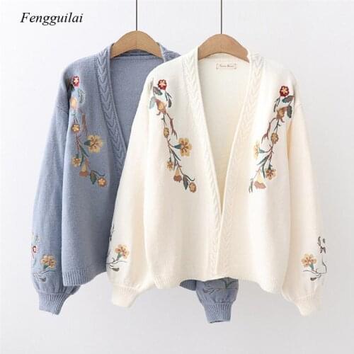 Autumn/winter Womens Knitted Fashion Cardigan V-Neck Lantern Sleeve Embroidered Flowers Thicken Loose Harajuku Sweater