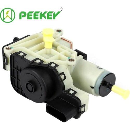 0024706894 Diesel Emission Fluid DEF Urea Pump 0928404016 0928404008 1928499093 For Mercedes-Benz E250 E350 Ford F250