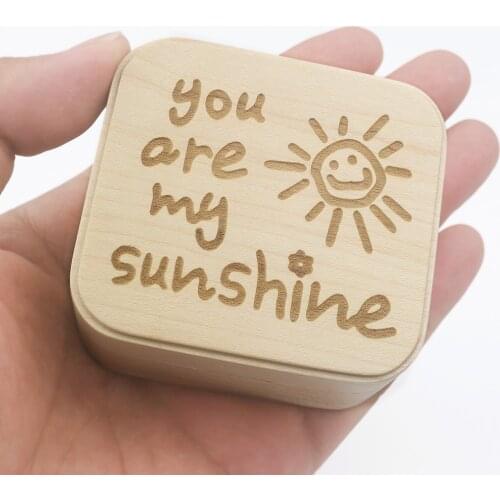 Sinzyo You are my sunshine Maple Box Music Box Wood Carved Mechanism Musical Wind Up Gift for Christmas