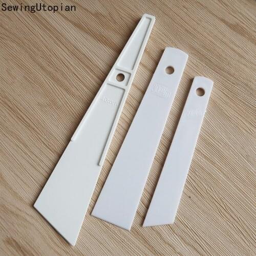 3PCS Leather Craftwork Gumming Tools Leather Glue Carving Smudge Tools White Plastic Painting Sticks Leather Scraper DIY
