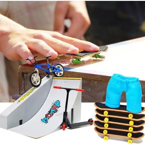 Finger Skate Park Kit Mini Finger Toy Set Training Props Ramp Parts Mini Scooter Scene Children DIY Set Finger Skateboard Toys