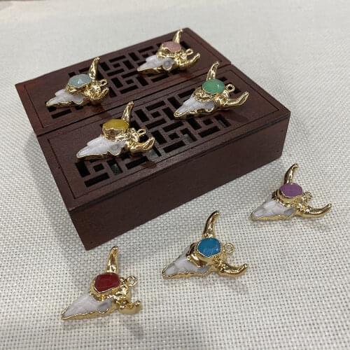 1pcs Resin Pendant Jade Colorful Animal Bull Head Shape Necklace Pendant Suitable for DIY Making Trendy Fine Jewelry Accessories