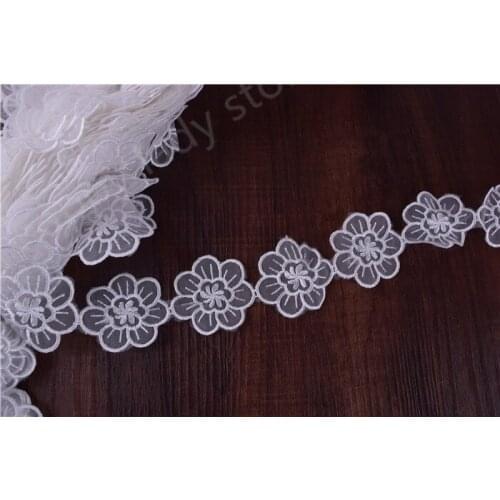 80yards NEW White Embroidered Flower Applique net Lace Trim size:4CM