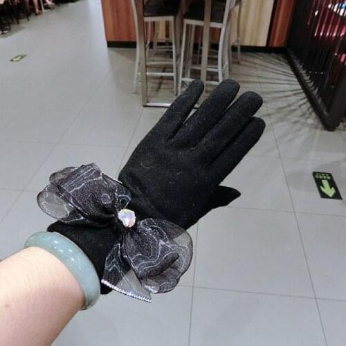 Cashmere Gloves Winter Womens Warmth Touch Screen New Korean Lace Bowknot Diamond And Velvet Thickened Gloves For Women