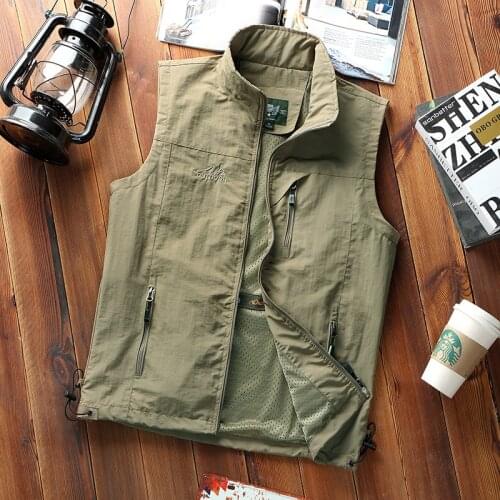 Summer Autumn Casual Mens Vest Thin Breathable Multi Pocket Waistcoat Photographer Sleeveless Tactical Jackets Plus Size 6XL