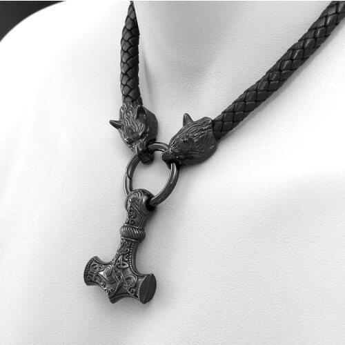 Black Thunder Hammer and Roaring Wolf Head Thors Hammer Amulet Necklace Jewelry