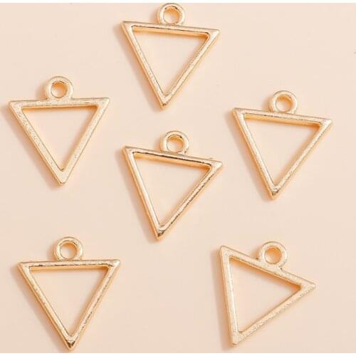 30pcs 18*20mm Gold Color Triangle Charms Metal Hollow Frame Connector Charms Pendant DIY Women Necklace Earrings Jewelry Gift