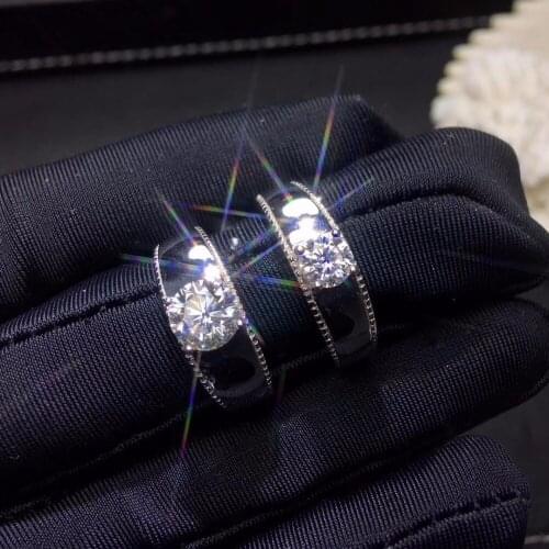 Moissanite 0.5ct Hardness 9.3, diamond substitutes, can be tested by instruments. Popular jewelry