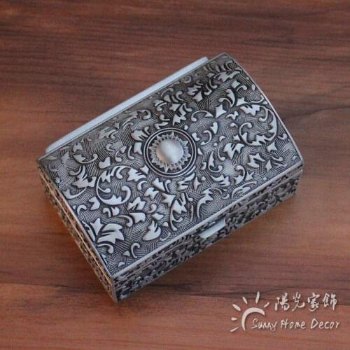 Free Shipping - Fashion Metal Jewelry Case trinket box Vintage Carved Flower Design Tin-alloy Box