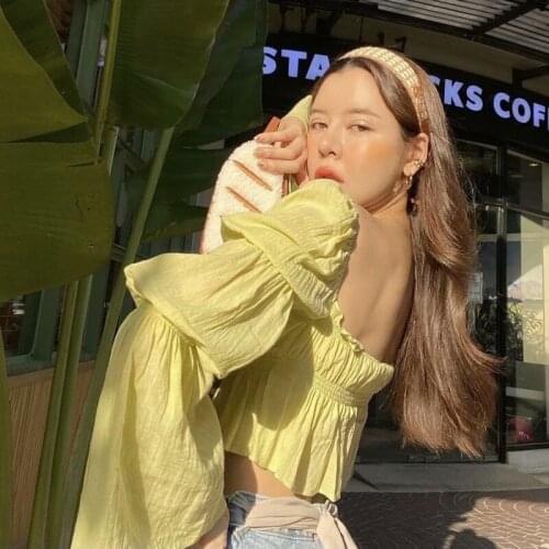 Ladies Summer Fashion Hedging Long-sleeved Square Neck Slim-fit Trumpet-sleeved Navel Slim-fit Temperament Short Womens T-shirt