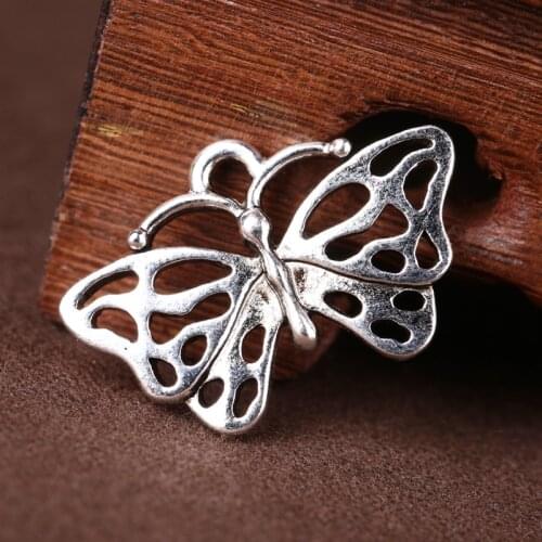 10Pcs 26*17 mm Retro Silver Butterfly Hollow Beads For DIY Jewelry Components Makings Alloy Metal Charms For Bracelets Handmade