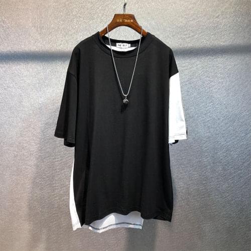 Black and white contrast loose and simple mens T-shirt Harajuku style personality asymmetrical hem trend stitching all-match to