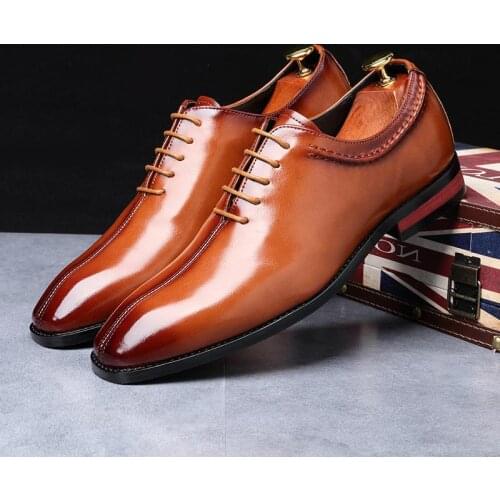 Fashion Big Size Mens Shoes British Mens Pointed Leather Shoes Business Casual Shoes Retro Trend Nightclub Hairdresser Shoes