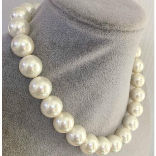 2017 classic huge12-13mmAAA south sea round white pearl necklace18"