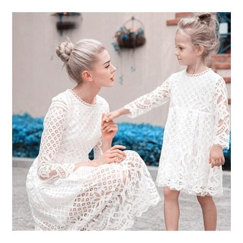 New Mother Daughter Dresses Wedding Summer Mommy and Me Clothes Mom and Daughter Lace Princess Dress Family Matching Dresss
