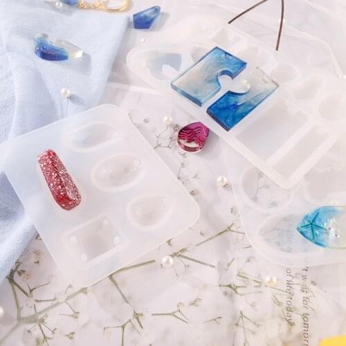 TC183 2Pcs Keychain Pendant Silicone Casting Epoxy Molds Handmade Craft Jewelry Pendant Making Tools