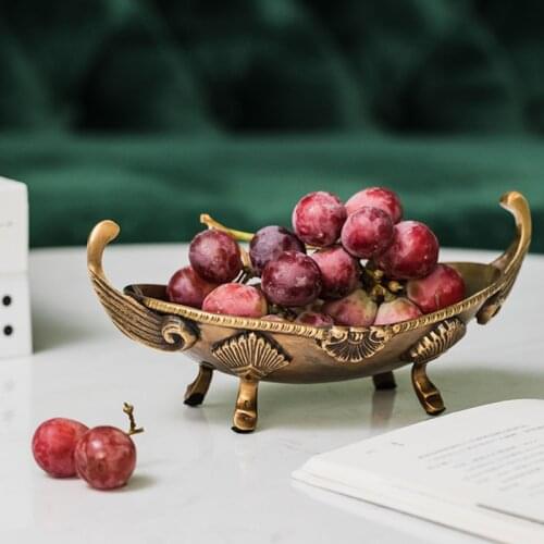 Vintage Brass Carved Tray European Fruit Snack Plate Living Room Desktop Food Tray Home Decoration Luxury Kitchen Storage Tray