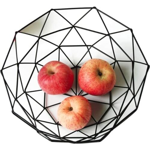 Storage basket Creative Snacks Candy Basket Desktop Bedroom Kitchen Fruit Basket Decor European iron Hollow Black Storage Basket