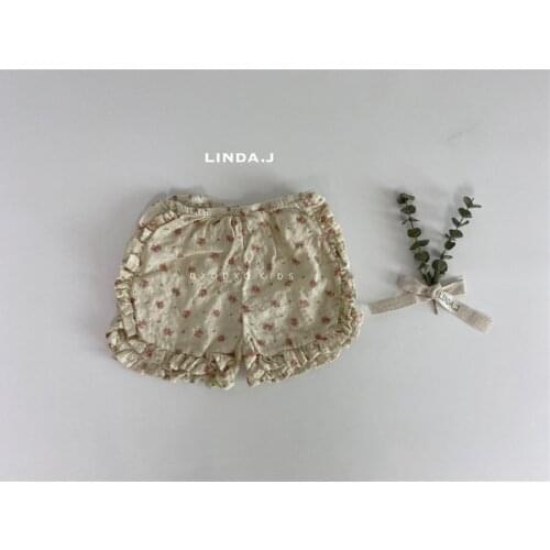 2020 Baby Girl Shorts Fashion Flower Printing Lotus Leaf Shorts for Girl Kids Pants Elastic Waist Toddler Newborn Girls Shorts