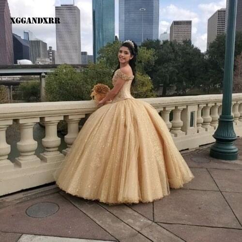 Luxury Ball Gown Quinceanera Dress 2022 Tulle Appliques Long Champagne Sieeveless Sweet 15 16 Birthday Party Or Plus Size