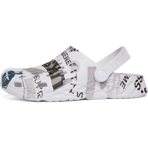 Black Hand Painted Antiskid Sports Beach Shoes 2021 Men Sandals Wear Resistant Fashion Walking Slippers Chef Shoes for Men