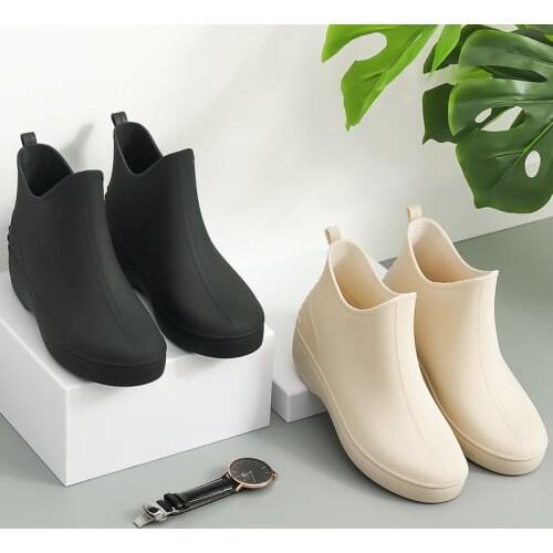 Brand Solid Rain Boots Woman Water Shoes Women Slip on Keep Warm Non-slip Boots Wash The Car Boots Washing Shoes srf5