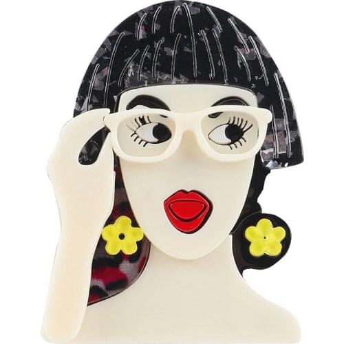 New Punk Cool Glasses Lady Acrylic Brooch For Women Girls Cartoon Cute Figure Brooches Lapel Pins Fashion Party Jewelry Gifts
