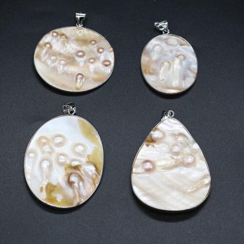 Natural Mother of Pearl Shell Pendant Multiple Shape Exquisite Shell Pendant Charms for Women DIY Jewelry Necklace Gift