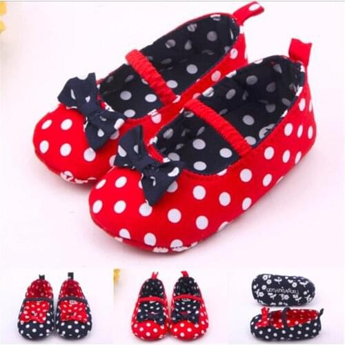 New Baby Shoes Fashion Dots Newborn Girl Shoes Soft Sole Infants First Walker Baby Crib Shoes